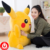 Riesen Mega Pikachu im XXL-Format