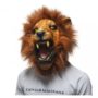 Diese Löwen Maske ist ein echter Schocker.