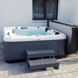 https://wellnesspools.ch/outdoor-whirlpool-stingray/#6610