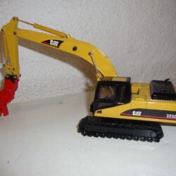 Caterpillar 325 D Rega  1