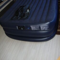 Luftmatratze INTEX 1