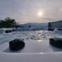 outdoor-whirlpool-gozo_mini_wellnesspools_ch