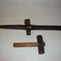 Alter Dengelstock 47cm mit Hammer 3