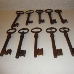 Lot alte Schlüssel 10 Stück 10-12cm   2